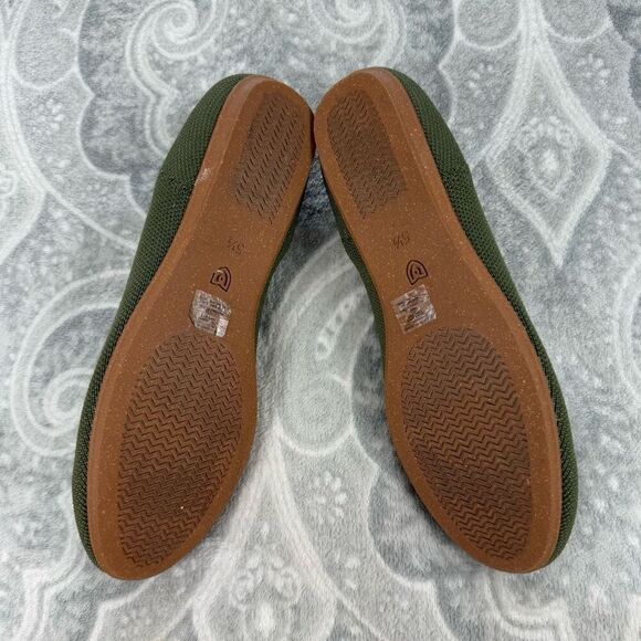 Women’s Rothy’s The Loafer in Cypress - Picture 4 of 5